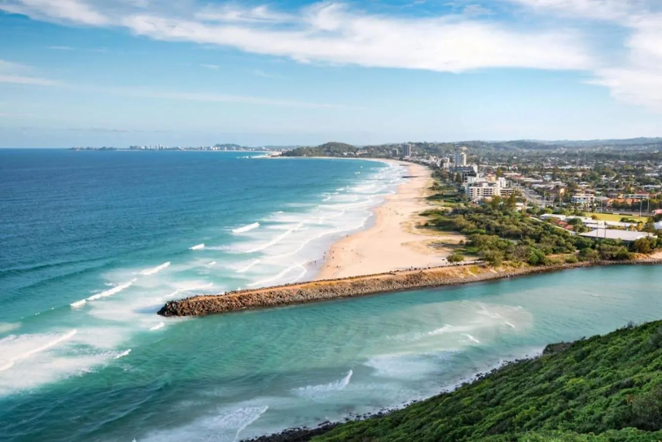 2867Hps The Marine In Palm Beach Central 2B Apartment Gold Coast