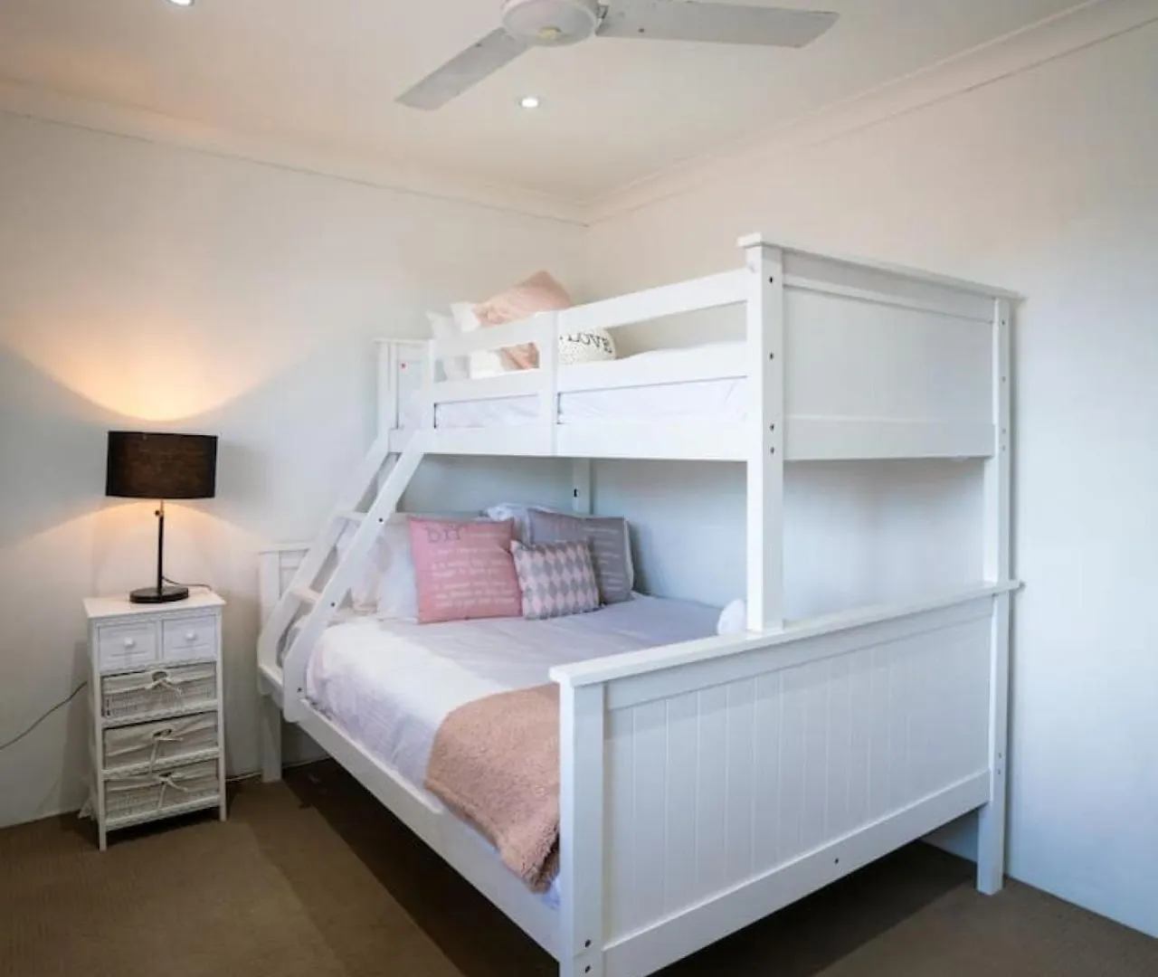 2867Hps The Marine In Palm Beach Central 2B Apartment Gold Coast